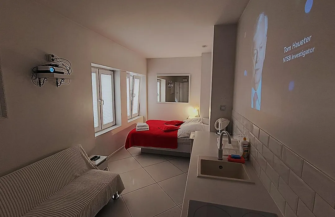 Mirror Apartments-1
